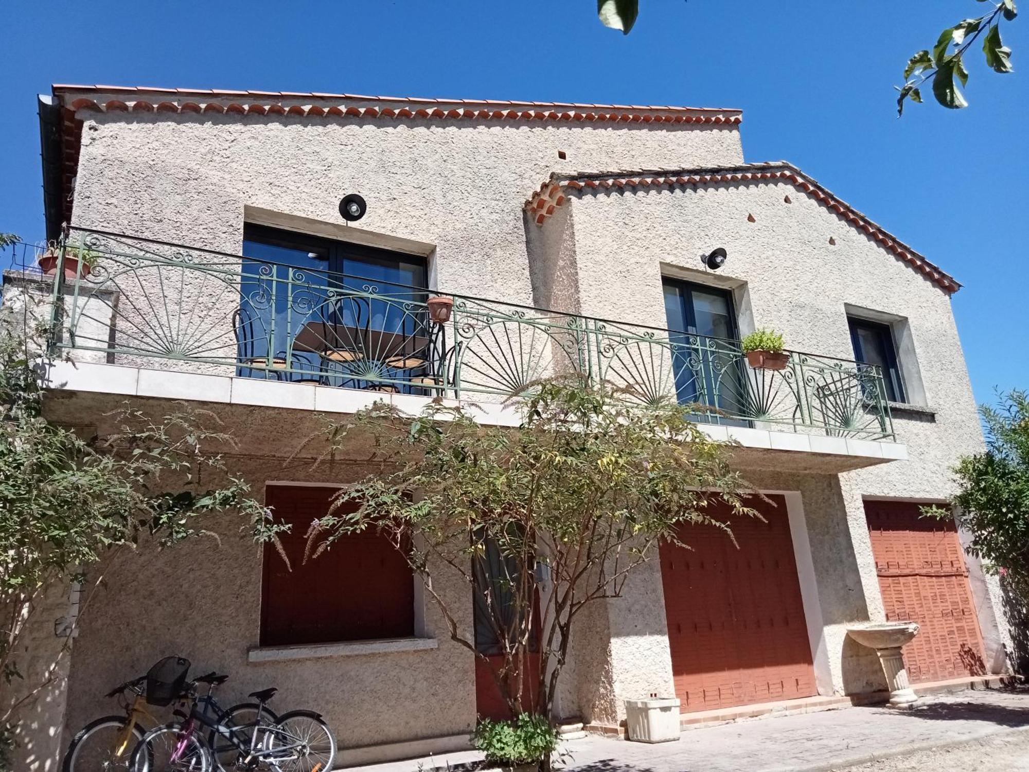 Holiday home Maison Individuelle Plein Centre Avec Jardin ,au Pied Du Mont Ventoux
